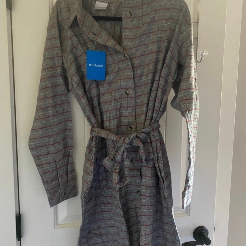 Columbia’s women’s dress size large new in package